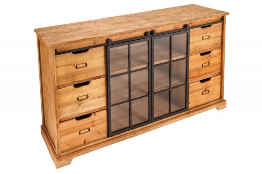 Sideboard Berry