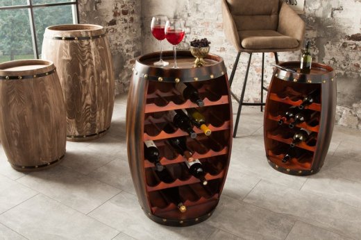 Weinregal Sevilla